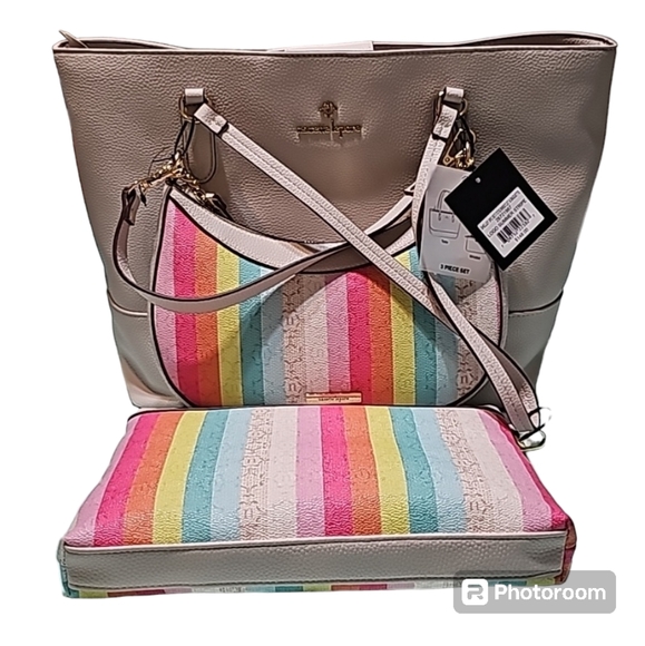 Nanette Lepore Handbags - Nanette Leopore Shelly 3 piece set tote - wristlet- baguette